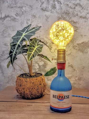 Lampada design con - di,