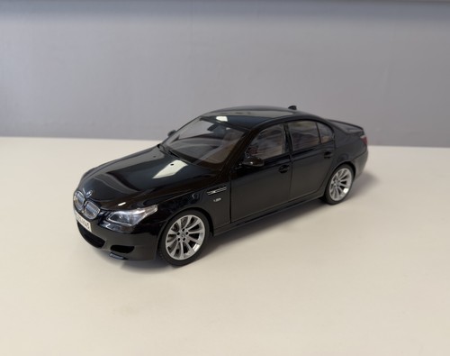 Bmw e60 kyosho 18 - m5, 1/18