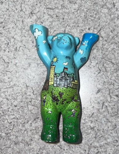 Rara statuina artistica