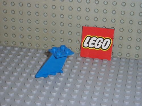 Lego espace space blue tail - space,