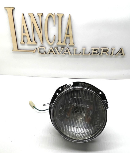 Faro anteriore lancia beta - anteriore,