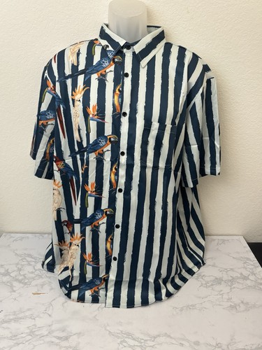 Nuova camicia tropicale estiva