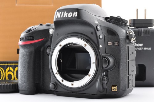 Nikon d600 corpo - 24.3mp, reflex