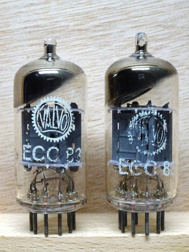 Valvo ecc83 nos - valvo,