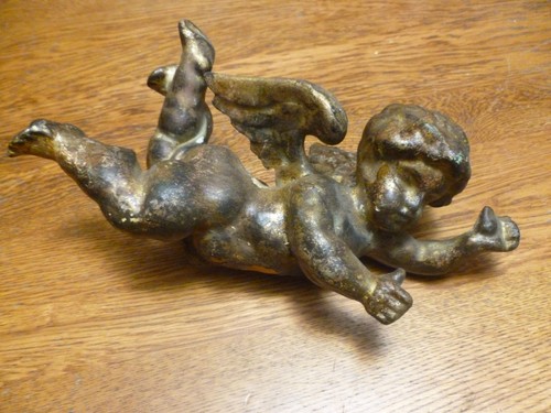 Antica statuina italiana putti