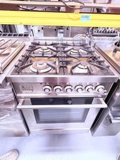 Cucina professionale ILVE a 4 fuochi con forno