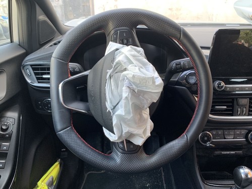 Volante con comandi ford puma - volante,