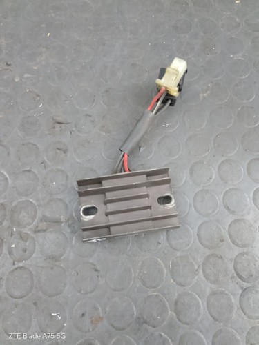 Regolatore tensione suzuki - regolatore,