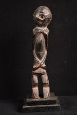 Statua primitiva africana