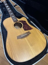 Chitarra acustica Cole Clark