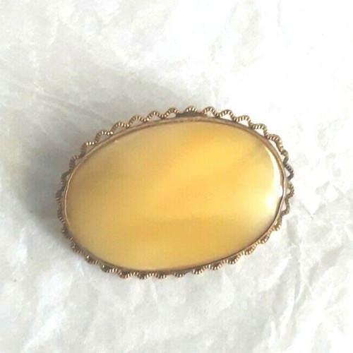 Broche ancienne couleur - ancienne, en