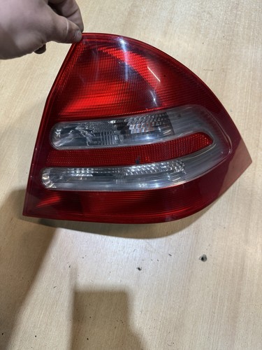Mercedes w203 c200cdi fanale - mercedes,
