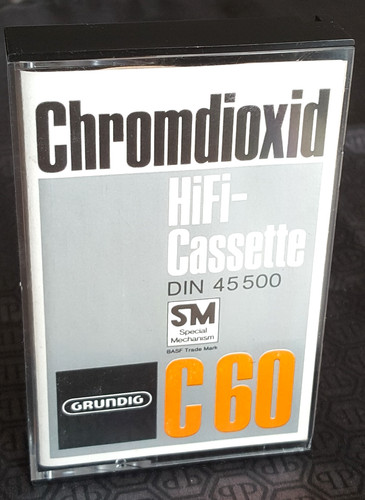 Super raro grundig - ●super, raro●_#grundig