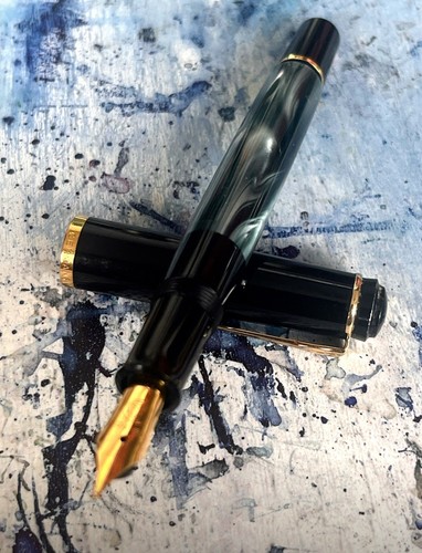 Pelikan 200 marble - m-,