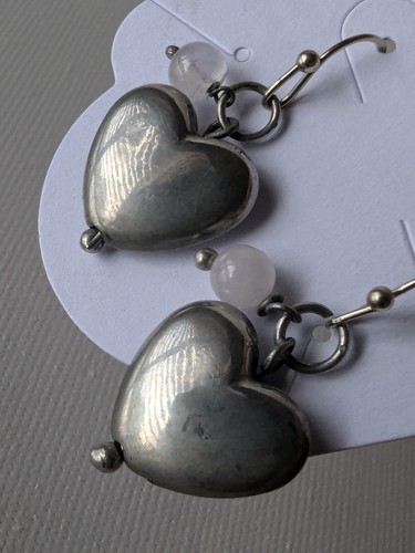 Silver tone puffed - tone, heart