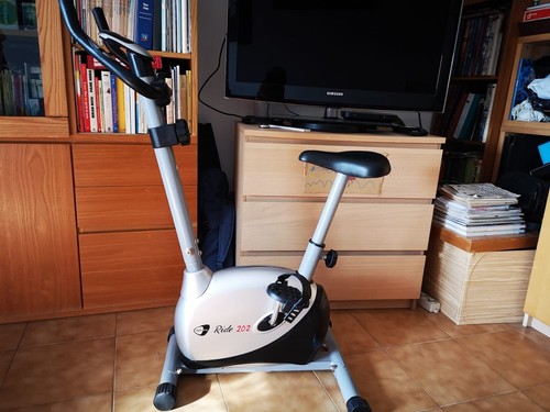 Cyclette camera come nuova - cyclette, da