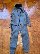 OG Nike Tech Dark Grey Size