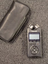 TASCAM DR-40 registratore