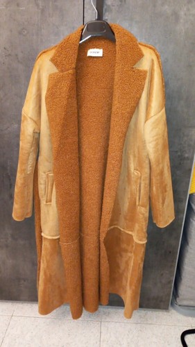 Cappotto colore beige,tipo