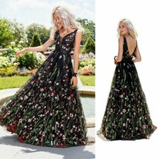 Abito lungo da sera ricamato