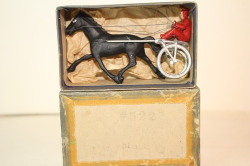 All lead cast horse - cast, racing