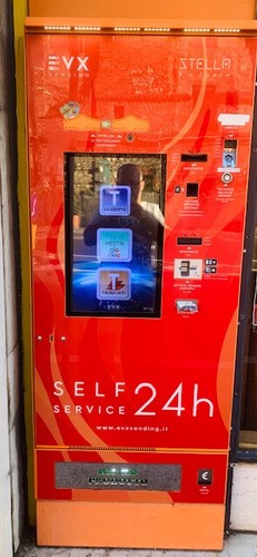 Distributore automatico