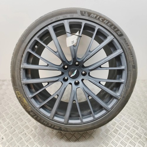 Cerchio lega aston - in, martin