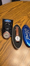 Orologio commerciale Ford Mustang ufficiale con licenza Ford. Vecchio stock nuovo.