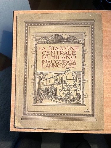 Stazione centrale milano - la, di