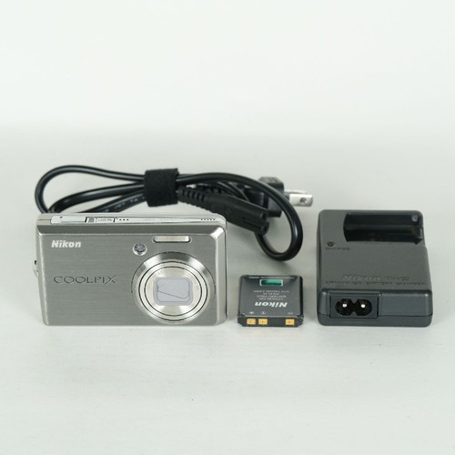 Buona nikon coolpix s600 - buona,