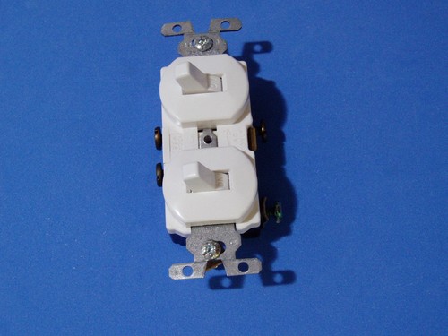Interruttore doppio bianco - doppio, ge