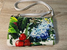 Piccoli pugnali dolci e