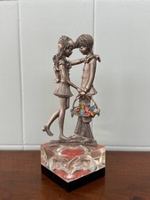 Statuina Innamorati In Peltro