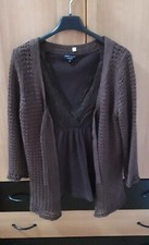 Completo Cardigan in maglia traforata e Top con pizzo applicato, colore MARRONE
