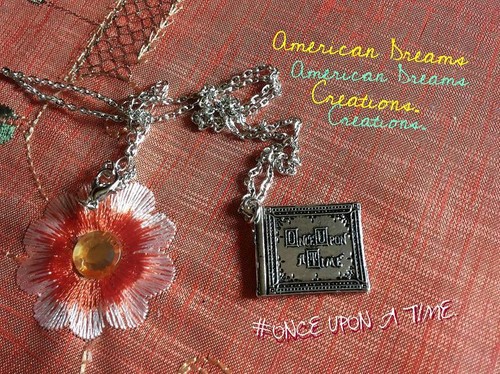 Collana con libro once upon - collana,