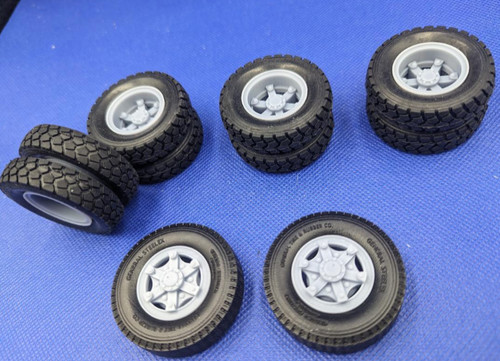 Scale 24 rubber - , 24"