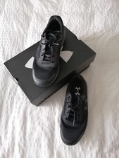 Scarpe da corsa UA Surge 2 Under Armour taglia Eu 42 UK 7.5 USA 8.5