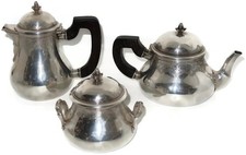 Antica piccola caffettiera