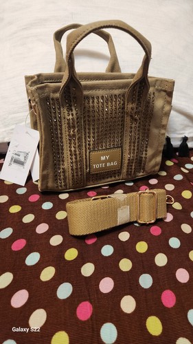 Borsa piccola beige borchiata