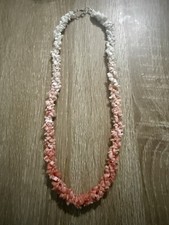 Collana In corallo rosa a
