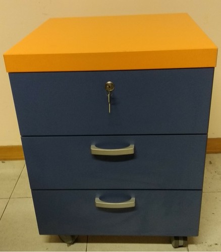 Cassettiera con ruote - , modello
