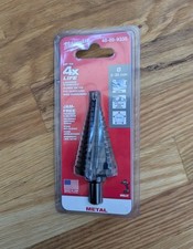 NUOVO IN CONFEZIONE Milwaukee