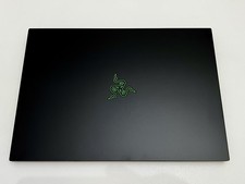 Razer Blade 16 computer portatile da gioco 240 Hz OLED Ryzen AI 9 365 32 GB RTX 5080 1 TB SSD
