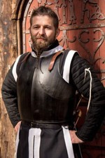 Corazza medievale milanese