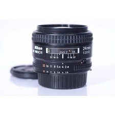 Nikon AF 2.8/24 D obiettivo