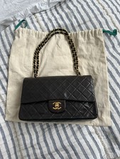 Borsa Chanel vintage pelle di agnello nera doppia patta classica ferramenta oro 24k