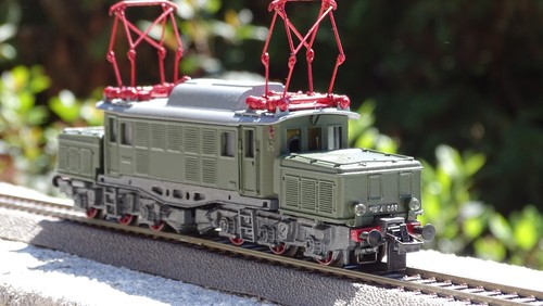 Trix locomotive - ,