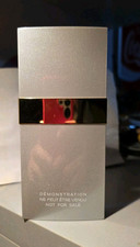 PROFUMO CHANEL N 19 50 ML EAU DE PARFUM CONFEZIONE LUXURY AND RECHARGE VINTAGE.