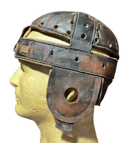 Antico casco calcio in - da,