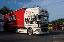 Truck photo Scania R560
